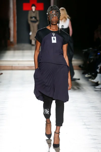 Look 31